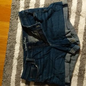 Universal Thread jean shorts